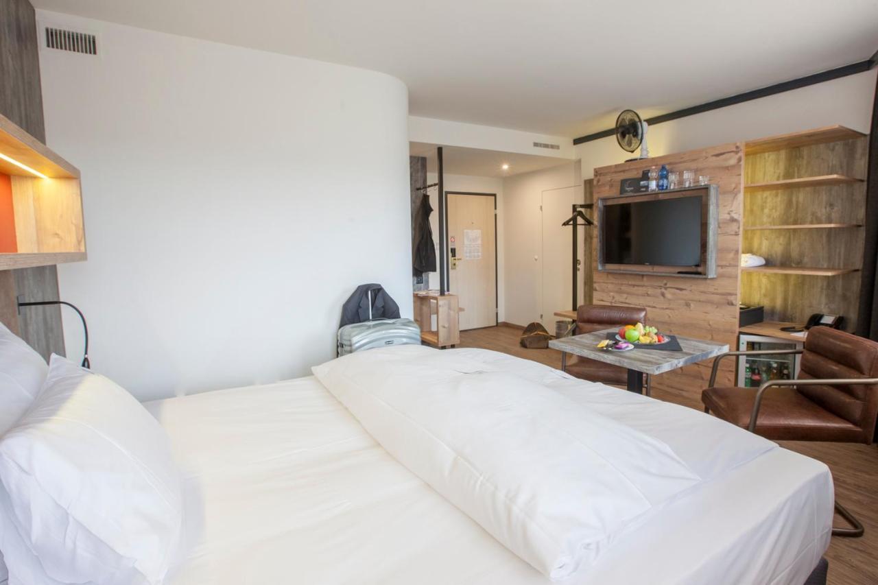 Boutiquehotel Thessoni Classic & Self Service Residence Home Zuerich Regensdorf Exterior photo